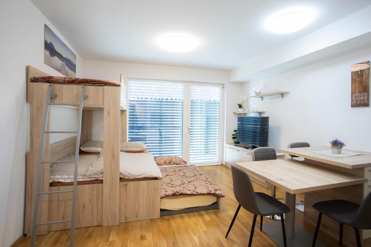 Studio Novak Bled Apartment Bagian luar foto