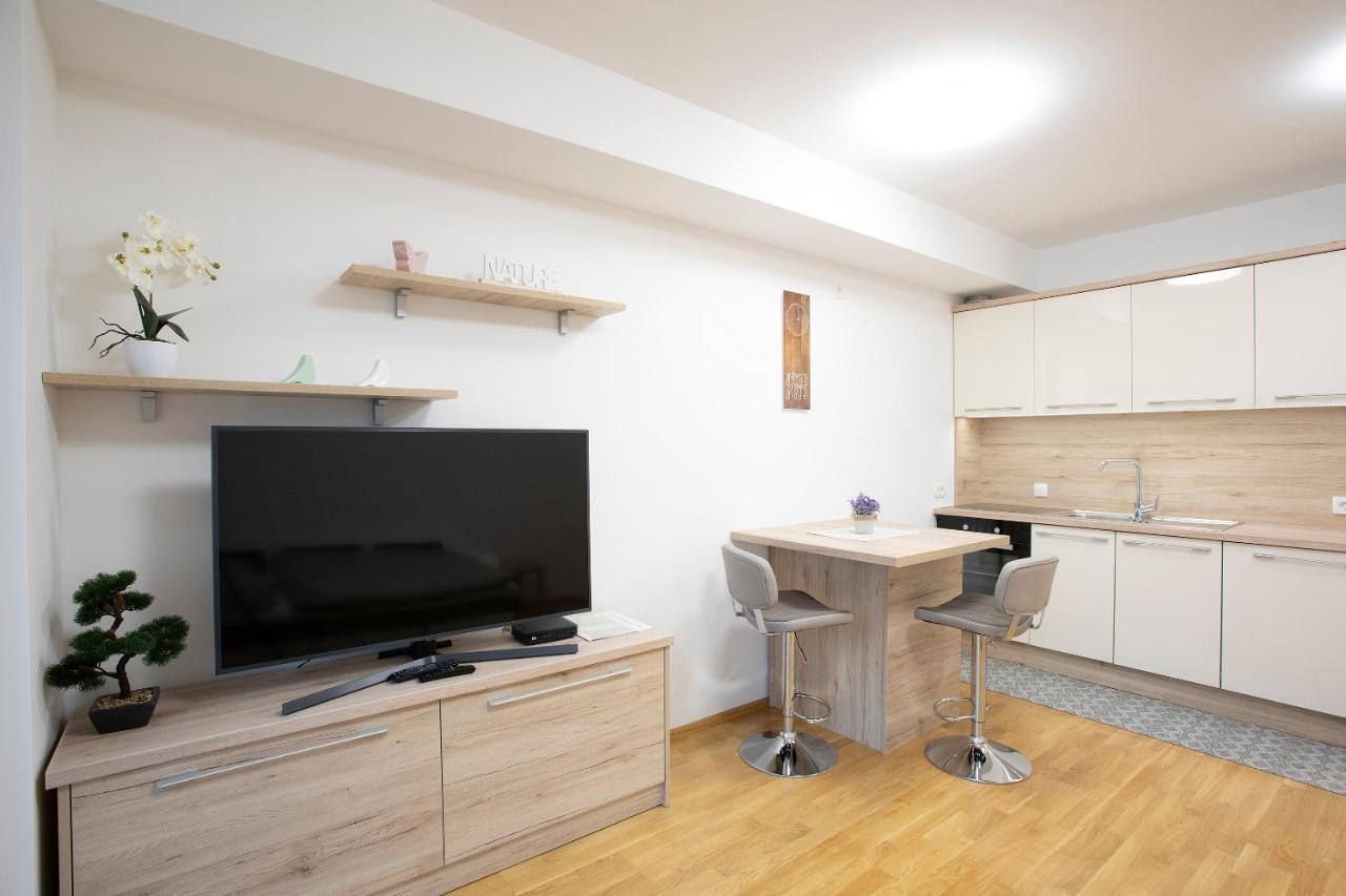 Studio Novak Bled Apartment Bagian luar foto